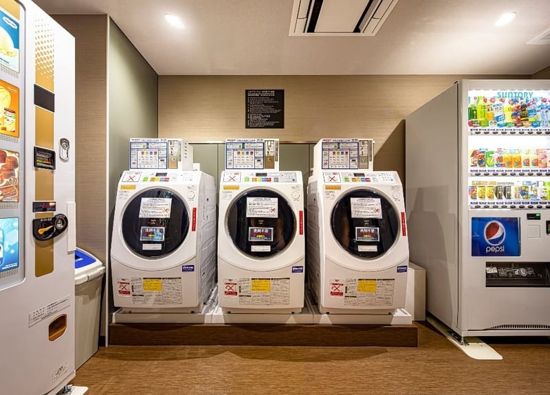 Coin-operated Laundry Machine