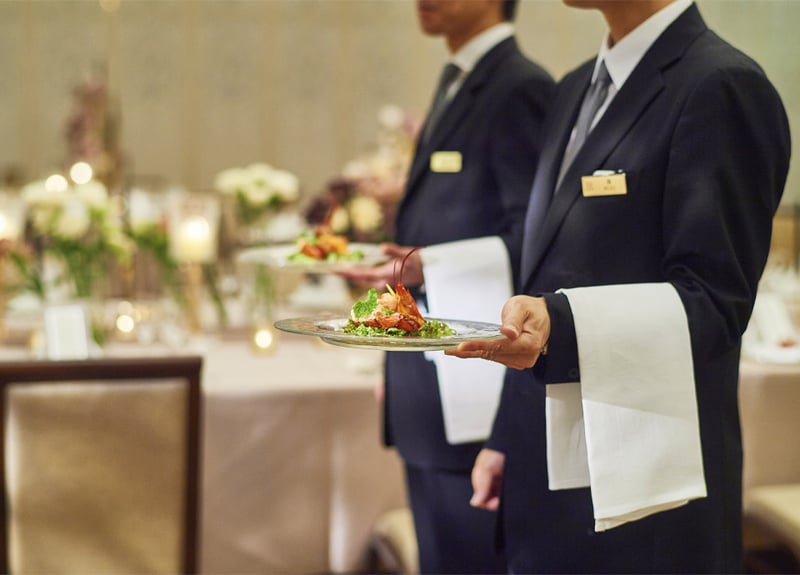 Personal dedicado altamente experimentado brinda soporte