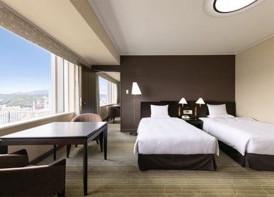 Connecting room thumbnail