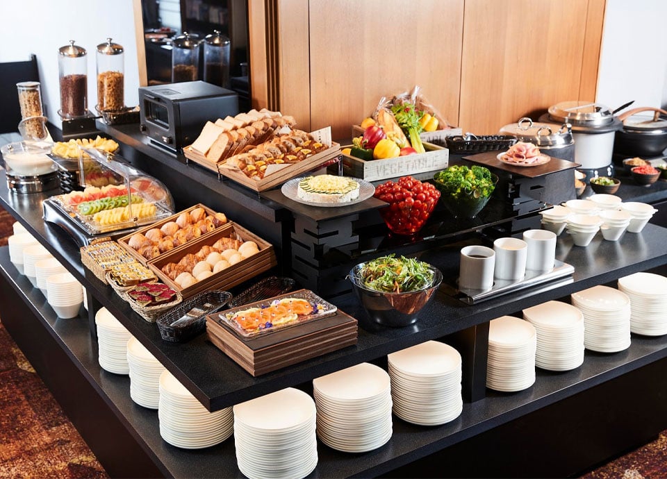 Exclusive breakfast for Executive Floor guests.