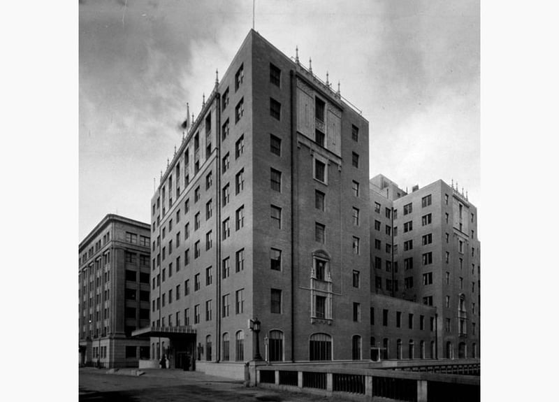 1935年 新大阪酒店开业