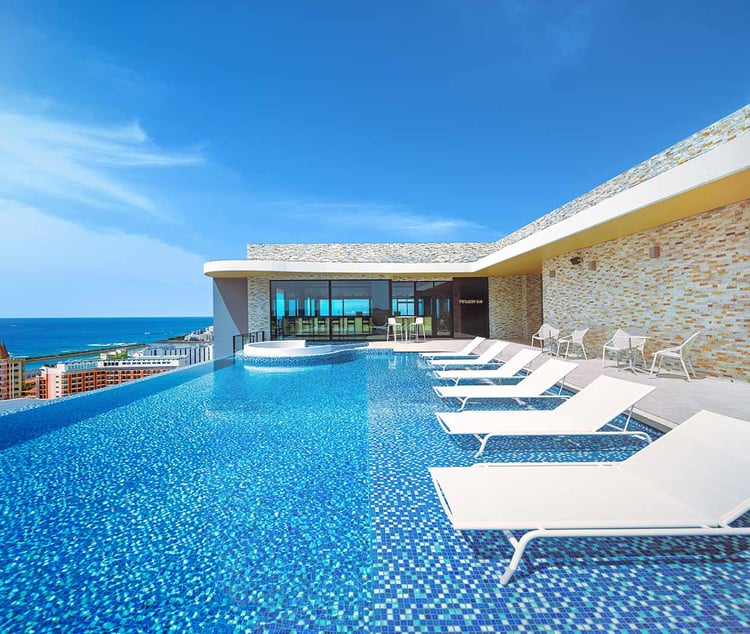 冲绳北谷丽嘉皇家度假村