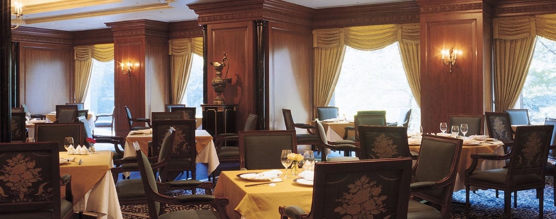 การรับประทานอาหาร