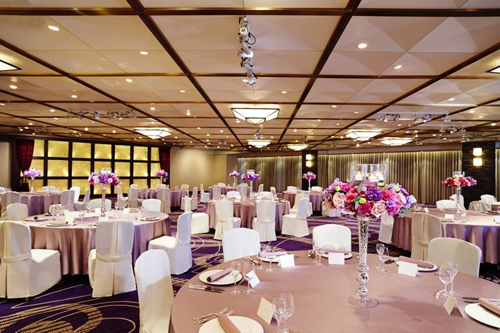 Kiri - Banquet Style (Round Table)