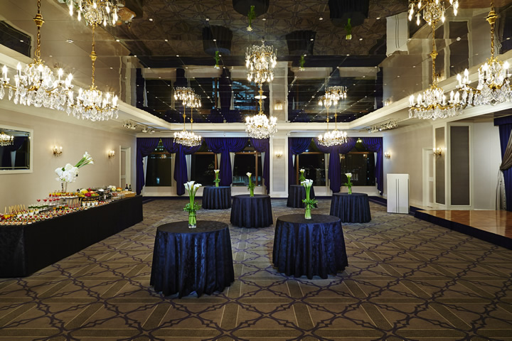 Crown Room - Buffet Party Style